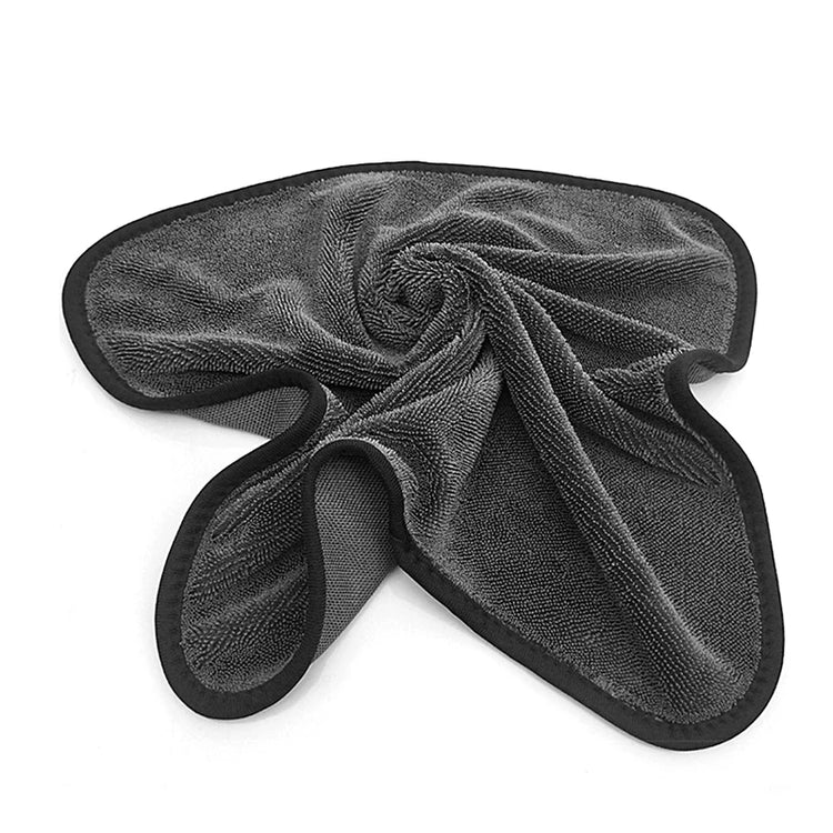 Chiffon de nettoyage en microfibre épaissi. La solution ultime pour sécher sans effort, surfaces étincelantes sans traces ni calcaire. Produit Premium. La livraison est offerte!