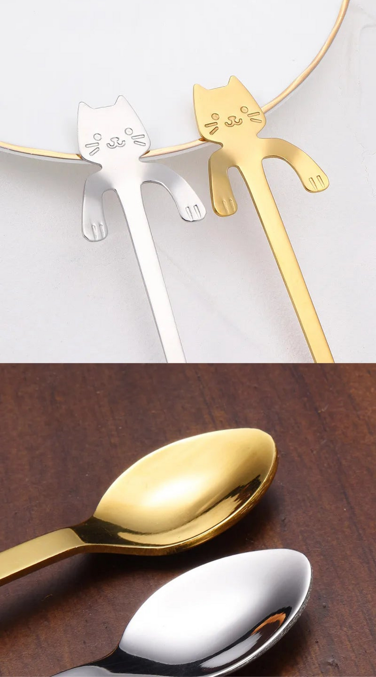 Cuillères à café en forme de chat suspendu, lot de 2 pièces en acier inoxydable 304, design ludique et élégant avec pattes qui s’accrochent au rebord de la tasse, idéales pour café, thé, desserts et glaces. Livraison offerte !