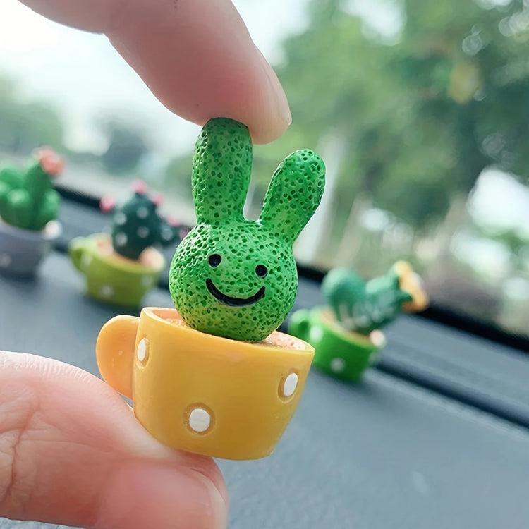 Mini plantes décoratives « LOVE » trop mignonnes – Le mot le plus doux de la langue, décliné en cactus laineux à poser partout. Livraison prioritaire offerte !