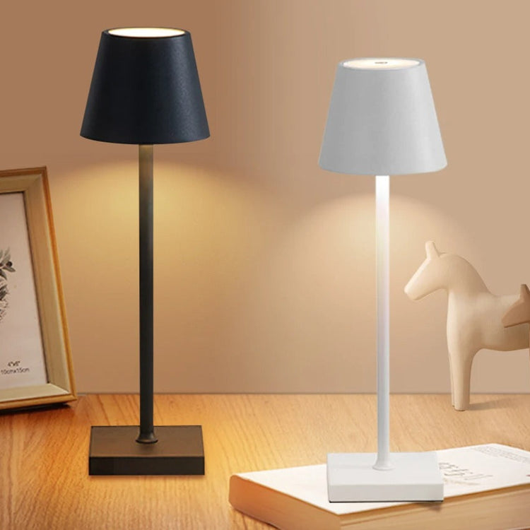 Jolie lampe de table LED rechargeable sans fil, aluminium étanche, lumière réglable, zone tactile avec 4 niveaux de luminosité et 4 températures de couleur. La livraison prioritaire est offerte !