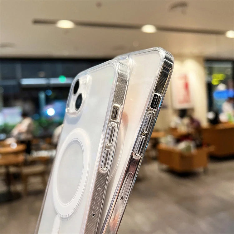 Coque transparente magnétique antichoc pour iPhone – Compatible MagSafe, ultra fine, souple et résistante avec découpes précises pour tous les modèles. Livraison prioritaire offerte !