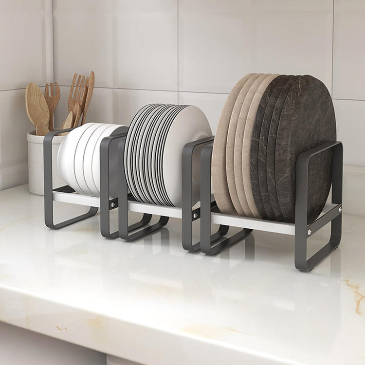Support de rangement vertical en acier, élégant et résistant, optimise l'espace, idéal pour organiser votre plan de travail, vos placards de cuisine, sert également d'égouttoir. Support haut de gamme. Livraison offerte !