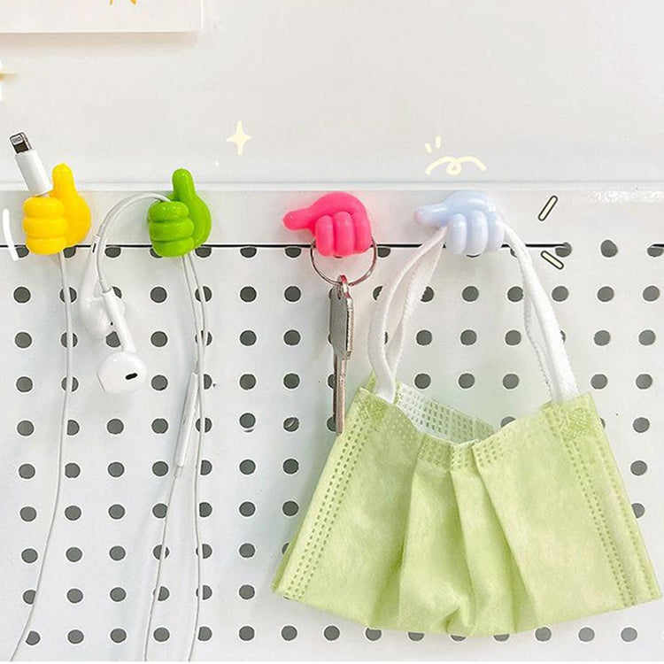 Crochets amusants et pratiques en forme de petites mains, autocollant à forte adhérence, des centaines d’utilisations possibles. La livraison est offerte!