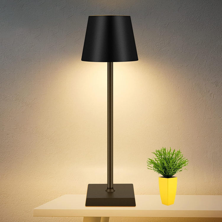 Jolie lampe de table LED rechargeable sans fil, aluminium étanche, lumière réglable, zone tactile avec 4 niveaux de luminosité et 4 températures de couleur. La livraison prioritaire est offerte !