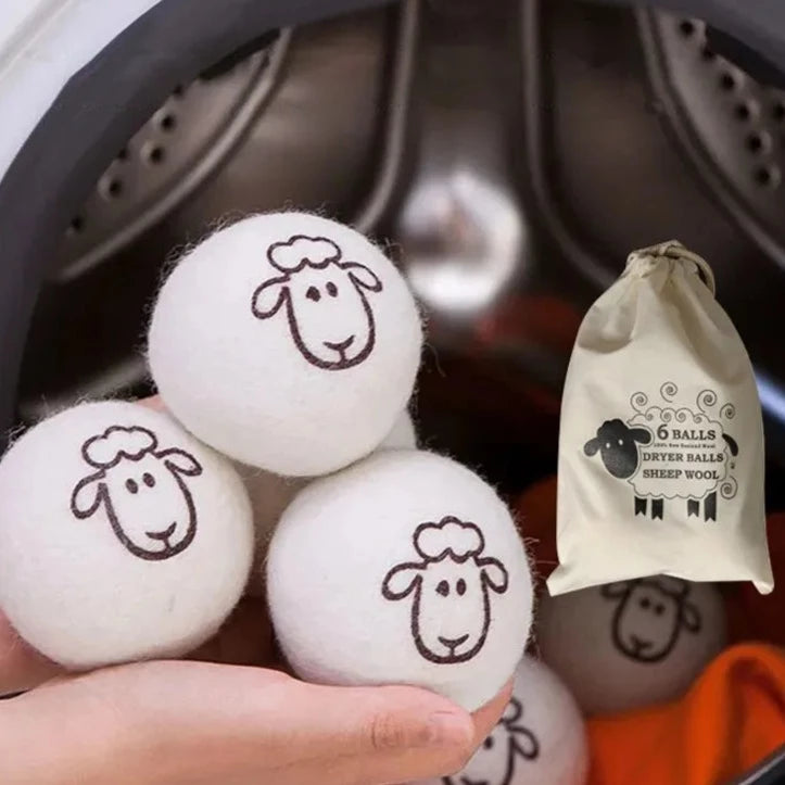 Fabuleuses balles réutilisables pour sèche-linge. Authentique laine de mouton de Nouvelle-Zélande. Économisez de l’argent car elles réduisent le temps de séchage jusqu’à 40%.  Qualité Premium, 6 pièces. La livraison est offerte!