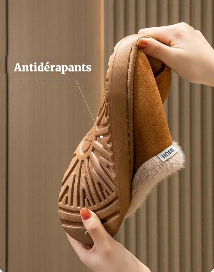Magnifiques chaussons d’automne-hiver avec doublure en peluche douce, matière supérieure en suédine, semelle épaisse antidérapante, sécurité et confort durable. Livraison offerte !