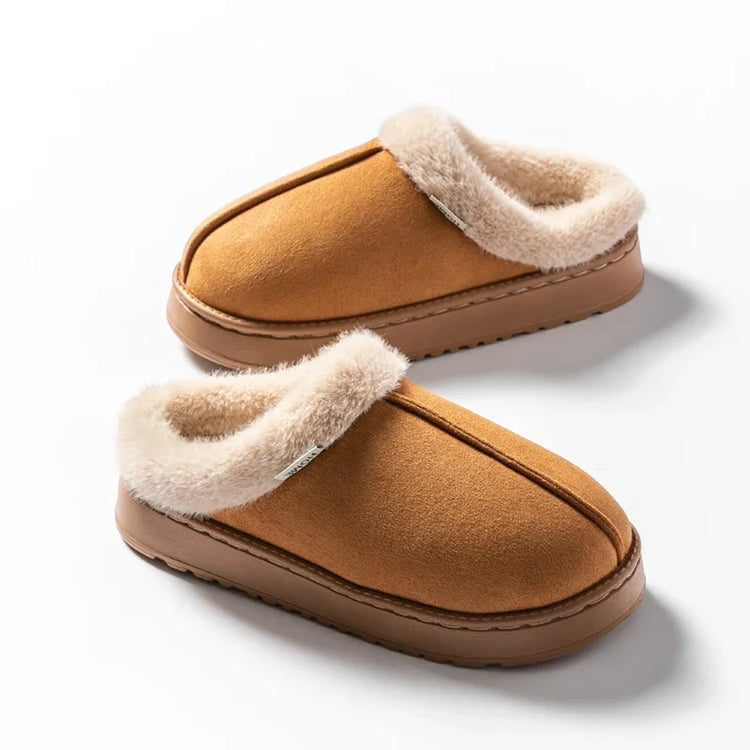 Magnifiques chaussons d’automne-hiver avec doublure en peluche douce, matière supérieure en suédine, semelle épaisse antidérapante, sécurité et confort durable. Livraison offerte !