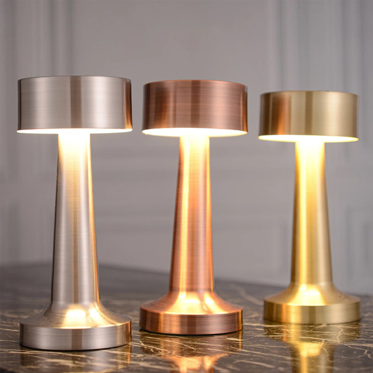 Superbe lampe de table de luxe sans fil rechargeable avec variateur tactile, 3 couleurs de blancs, design en métal élégant, lumière douce et sans reflets, luminosité réglable de 5% à 100%. La livraison prioritaire est offerte !