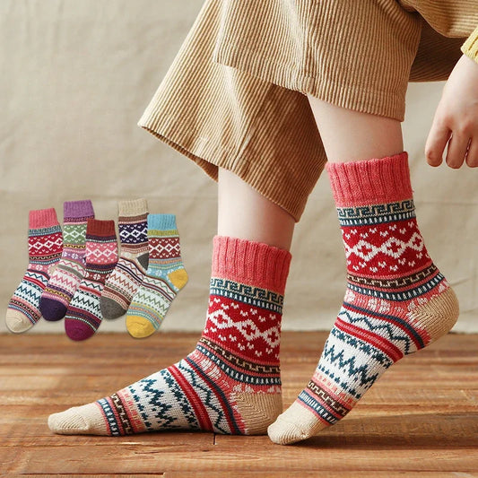 Splendides chaussettes d'hiver pour femmes, style nordique rétro, épaisses, thermiques, chaudes, lot de 5 paires, grandeur unique, 34-40. La livraison est offerte!