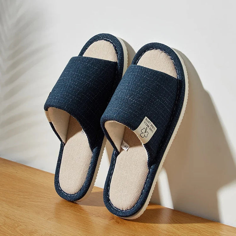 Superbes chaussons ultra confortables en lin, semelle souple antidérapante, ouverts et respirants, design élégant, parfaits pour toutes saisons et détente à la maison. La livraison est offerte !