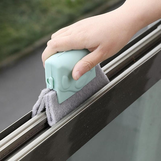 Brosse magique pour fenêtres, cadrages, rainures et multiples endroits difficiles d'accès. Pour un nettoyage efficace, rapide et sans tracas! La livraison est offerte !